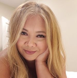 Meet your Posher, Suzie